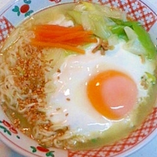 しょうがたっぷり 塩ラーメン